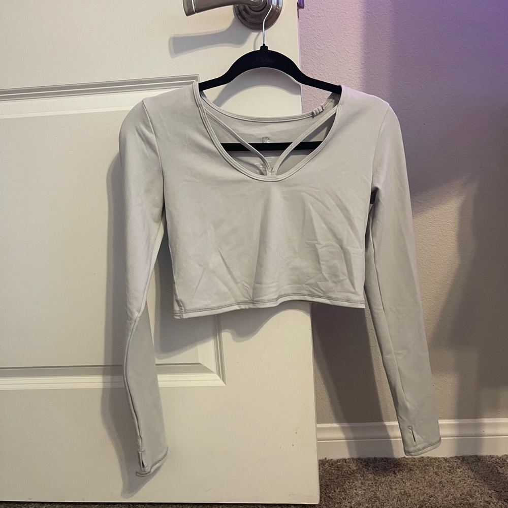 Buffbunny long sleeve crop top size M